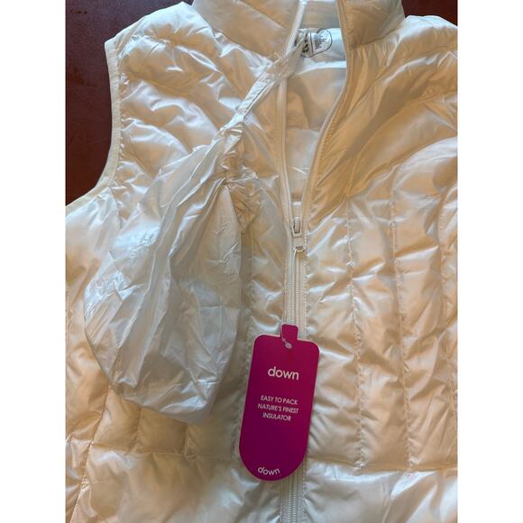Be Inspired Packable Down Puffer Vest White Ivory Small NWT Travel Cozy - Picture 4 of 7